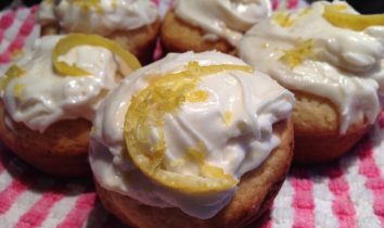 Lemon Cream Cupcakes