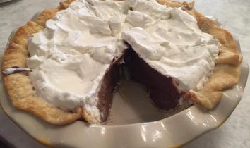 homemade chocolate pie